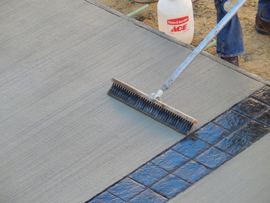 Concrete repair services in Bloomington IL